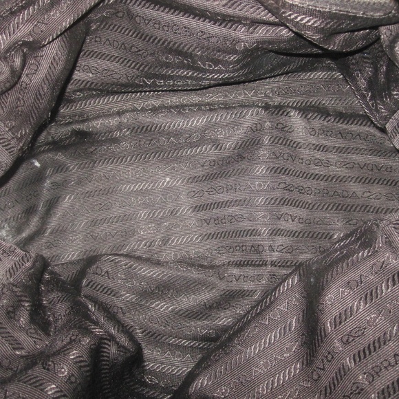 SOLD ON E BAY PRADA LEATHER SHOULDER HANDBAG - Picture 6 of 8